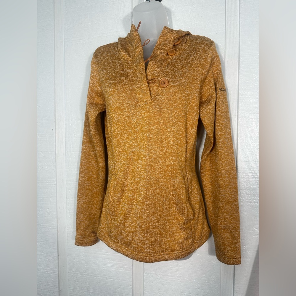 Columbia Darling Days Womens Pullover Light Orange 1/4 Button Size Small EUC